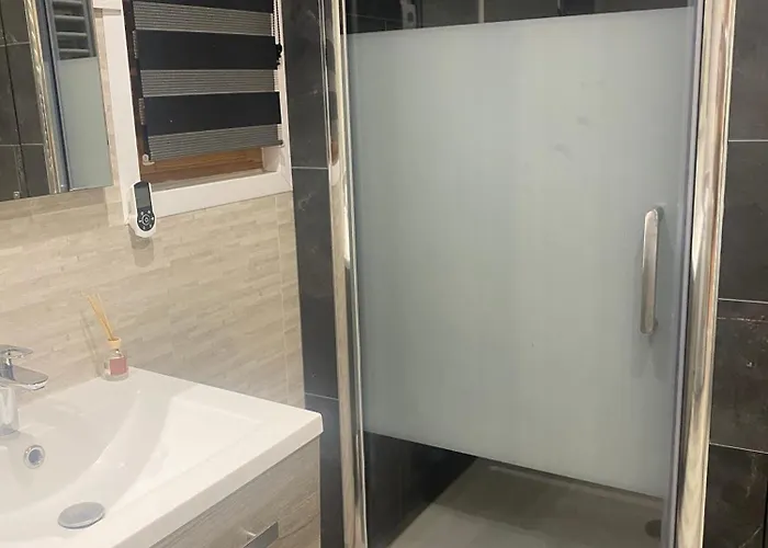 Le Havre De Bois Шале Бурбур